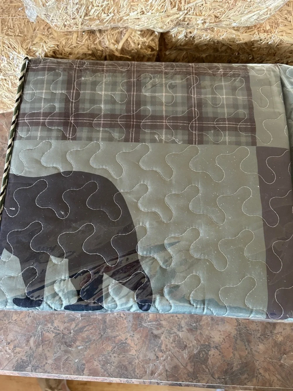 Virah Bella Bear Star Lightweight 3Piece King Quilt Set